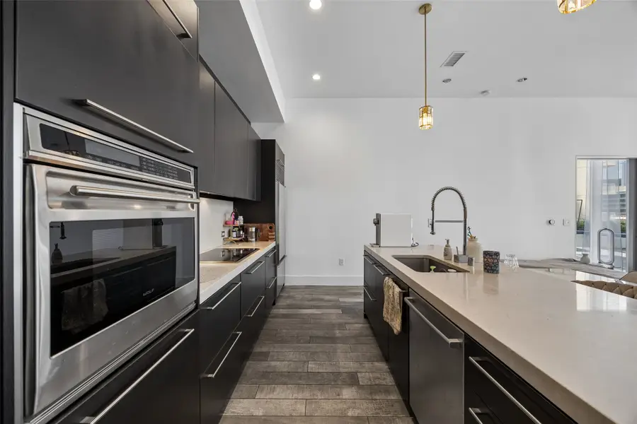 2200 Victory Avenue #502, Dallas, TX 75219 - #3