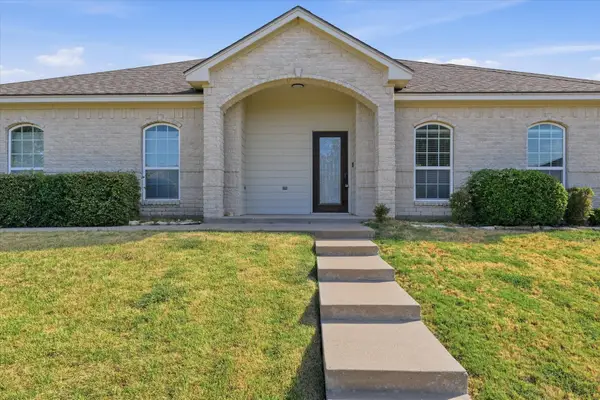 32 North Shore Circle, Waco, TX 76708