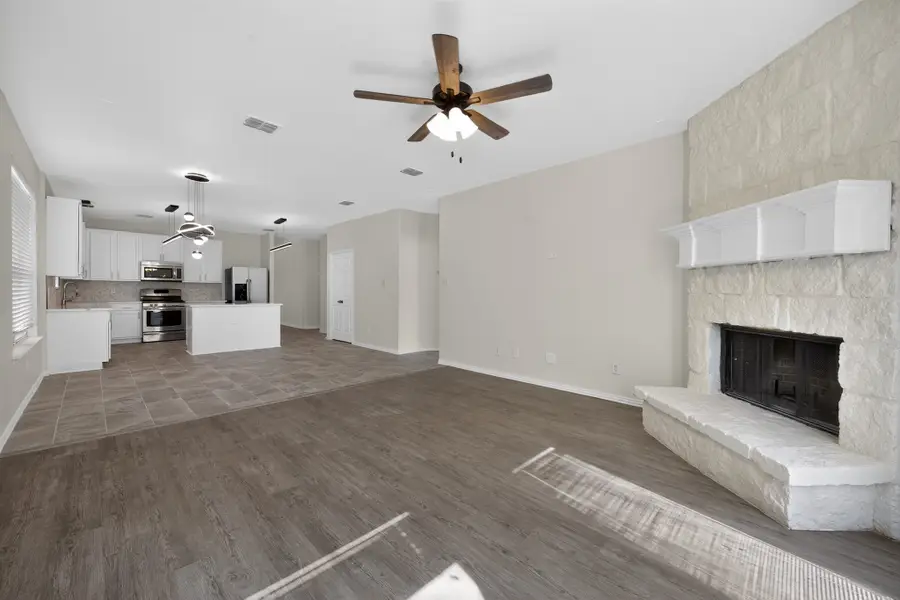 1521 Stanford Drive, Van Alstyne, TX 75495 - #2