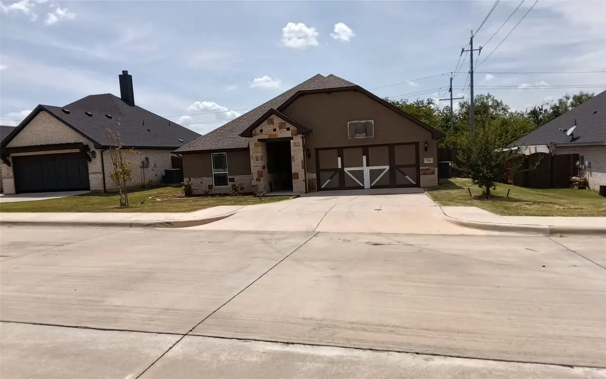 314 Pleasant View Drive, Weatherford, TX 76086 - #1