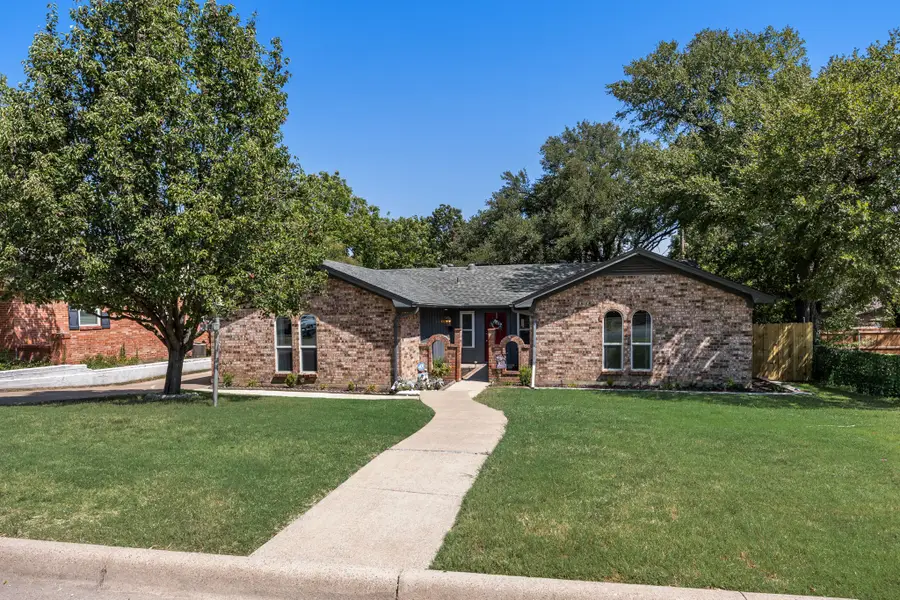 4825 Barnett Street, Fort Worth, TX 76103 - #3