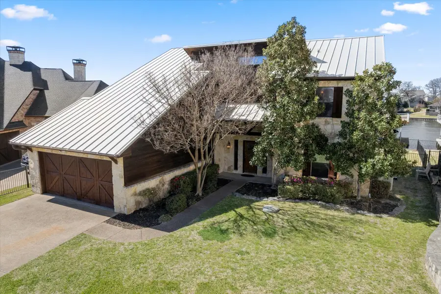 210 Hide A Way Drive, Mabank, TX 75156 - #2