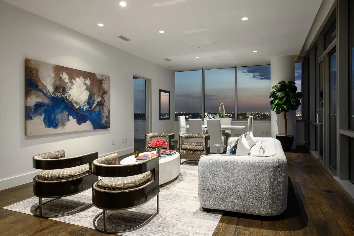 2200 Victory Avenue #2007, Dallas, TX 75219 - #1