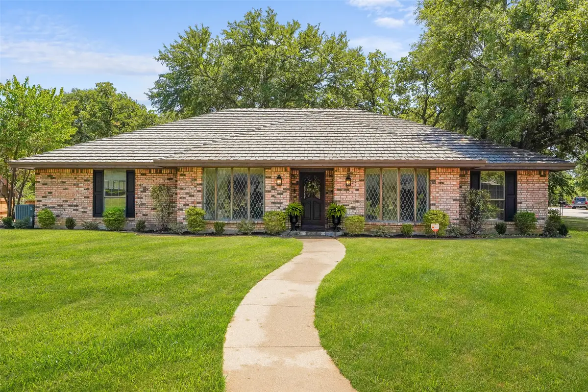 2323 Brookside Drive, Arlington, TX 76012 - #1