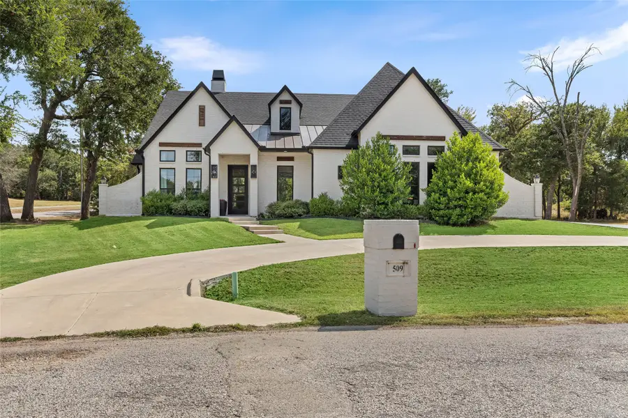 509 Durbin Court, Runaway Bay, TX 76426 - #2