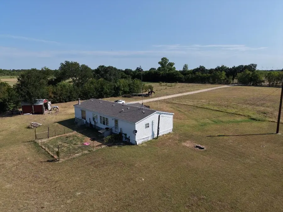 676 Homer Young, Axtell, TX 76624 - #2
