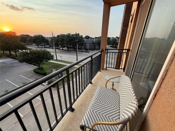 1220 W Trinity Mills Road #3010, Carrollton, TX 75006