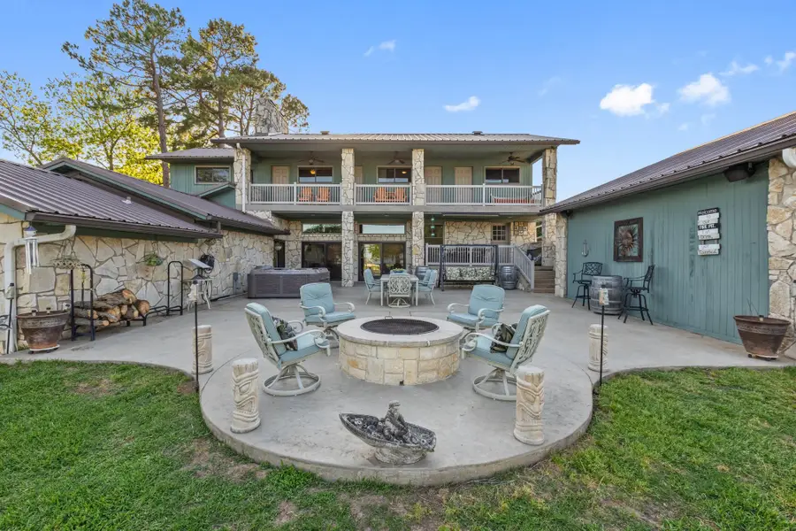 1035 Holiday Circle, Seven Points, TX 75143 - #2