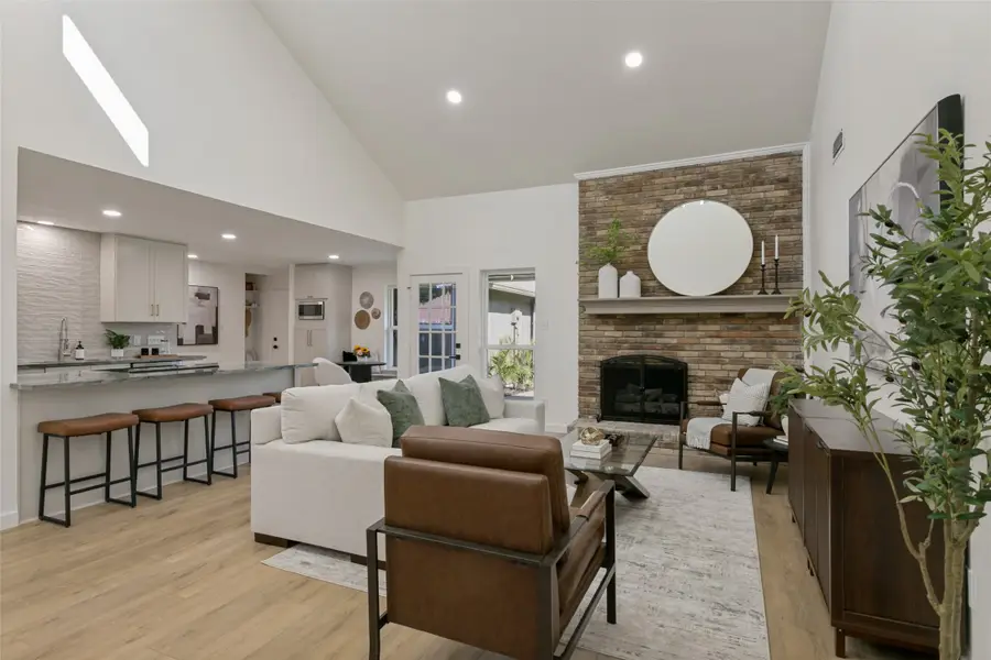 8031 Moss Meadows Drive, Dallas, TX 75231 - #3