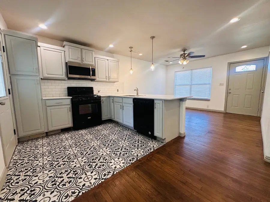 4404 Harwen Terrace, Fort Worth, TX 76133 - #3