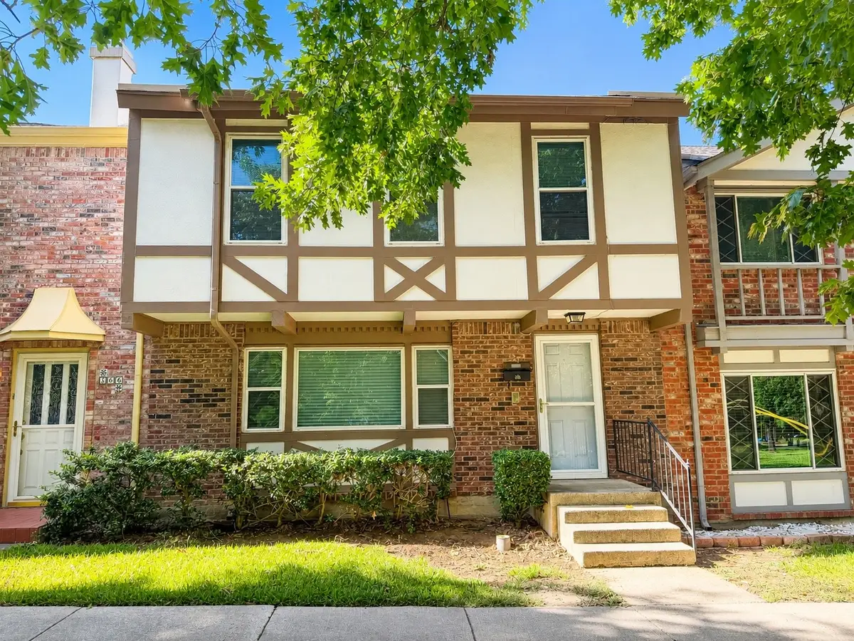 368 Westview Terrace, Arlington, TX 76013 - #1