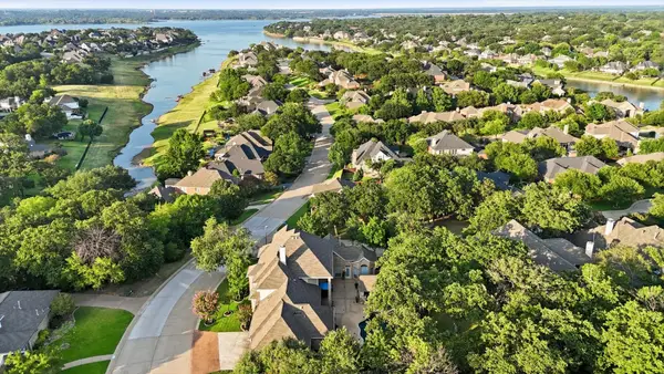 680 Chaparral Court, Highland Village, TX 75077