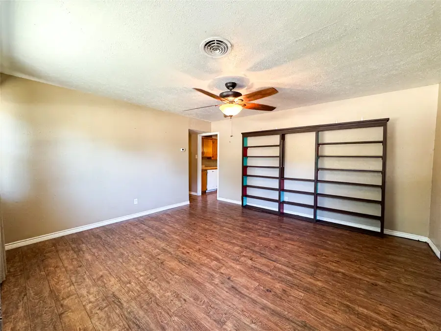 203 N Avenue M, Haskell, TX 79521 - #2