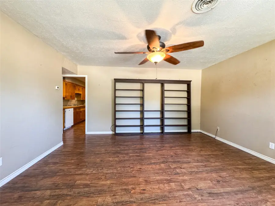 203 N Avenue M, Haskell, TX 79521 - #3