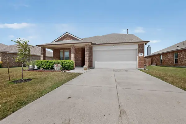 410 Dartmouth Drive, Van Alstyne, TX 75496