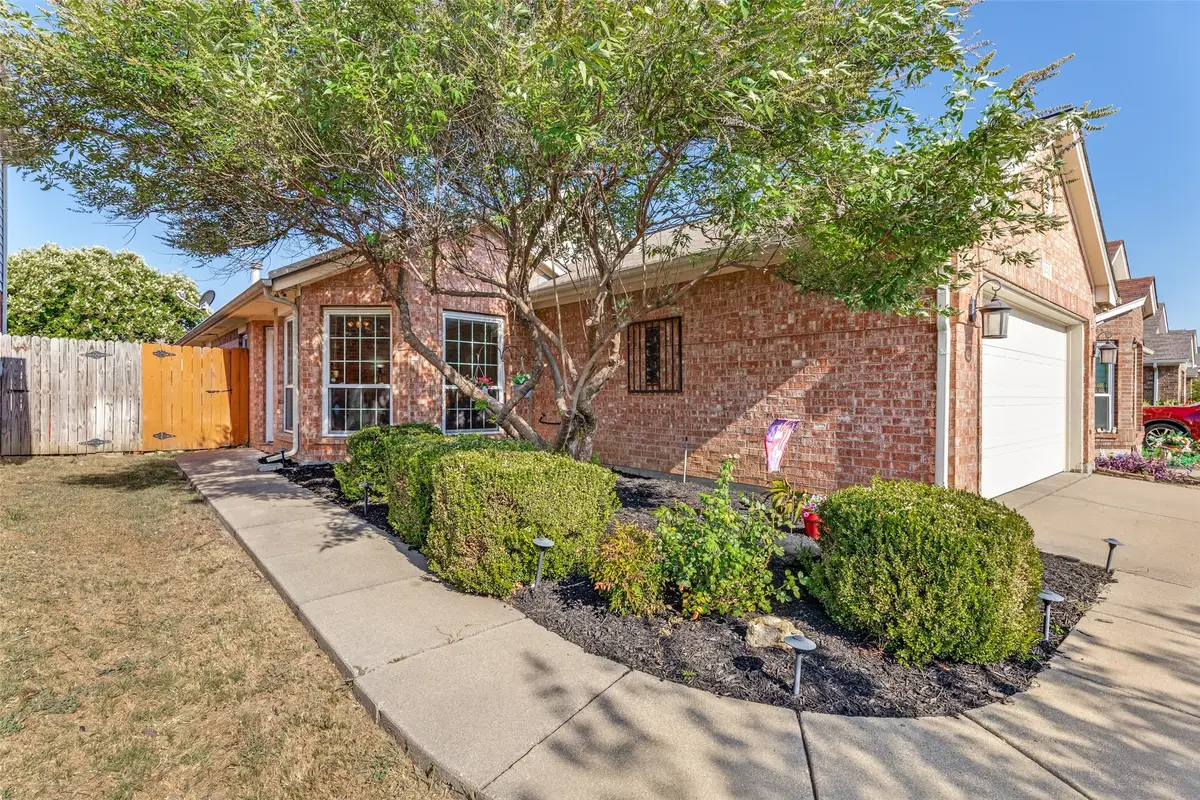 6509 Regina Drive, Fort Worth, TX 76131 - #1