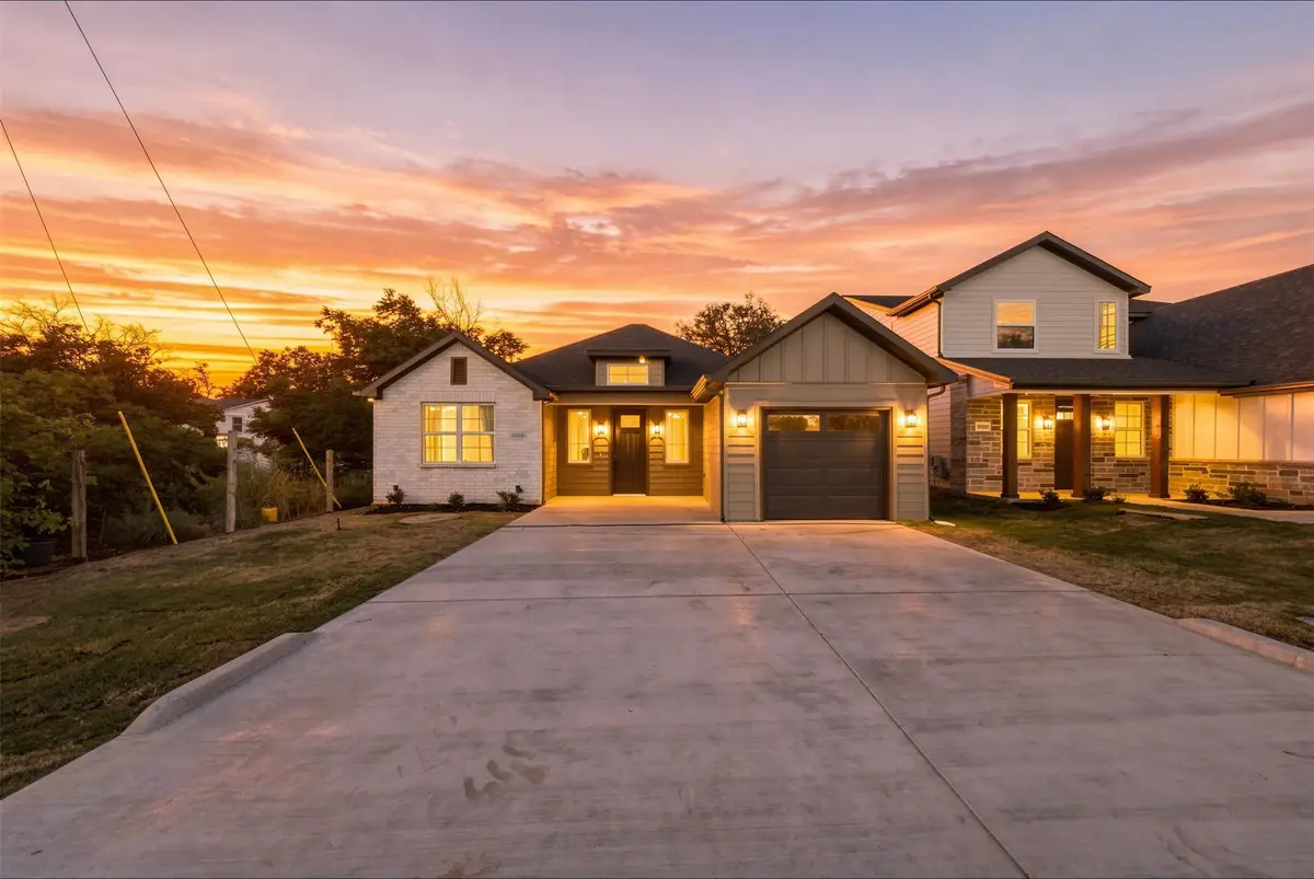 5559 Mercedes Circle, Granbury, TX 76048 - #1