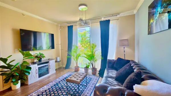 330 Las Colinas Boulevard E #232, Irving, TX 75039