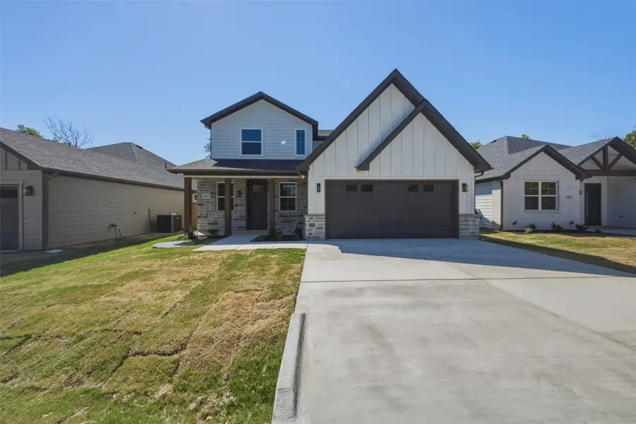 5557 Mercedes Circle, Granbury, TX 76048 - #2