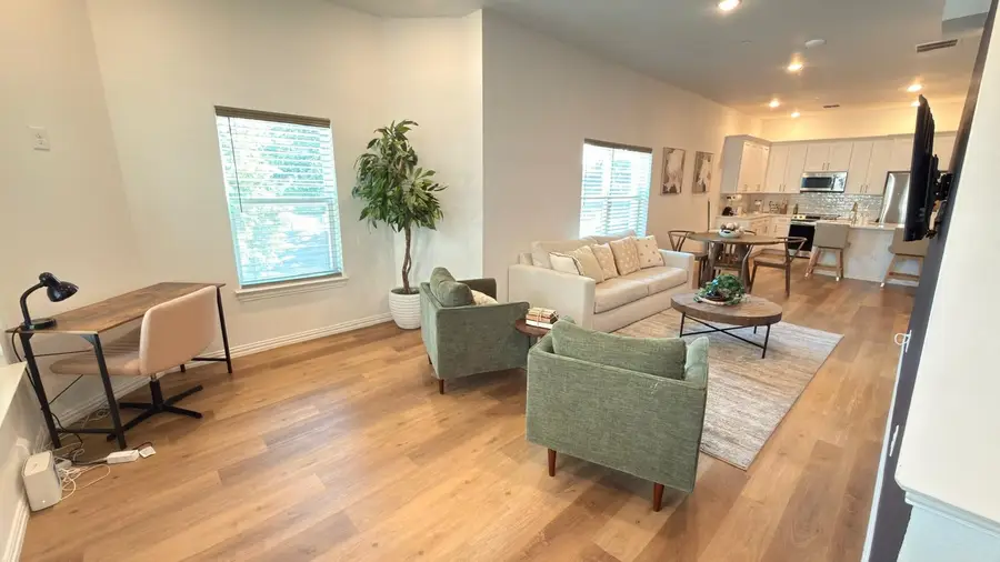 1217 Beaconfield Lane #811, Arlington, TX 76011 - #3