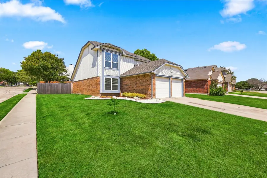 956 Sylvan Creek Drive, Lewisville, TX 75067 - #2