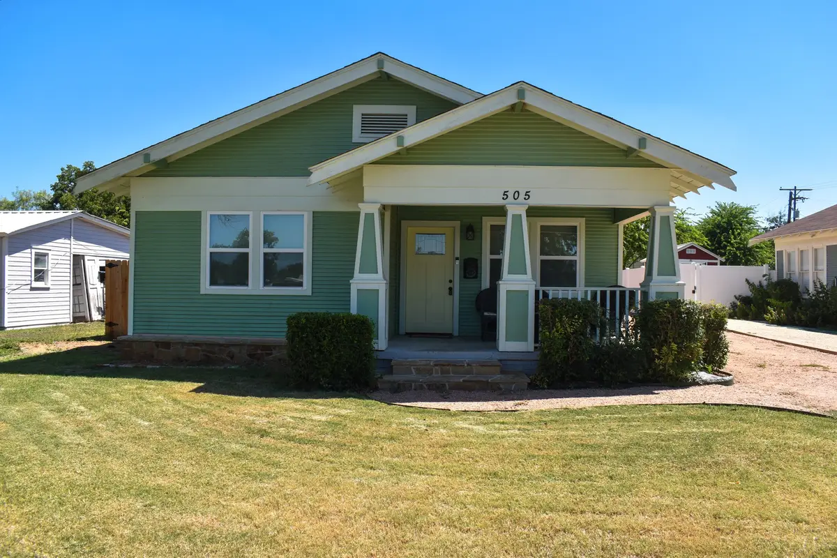 505 W 11th Street, Brady, TX 76825 - #1