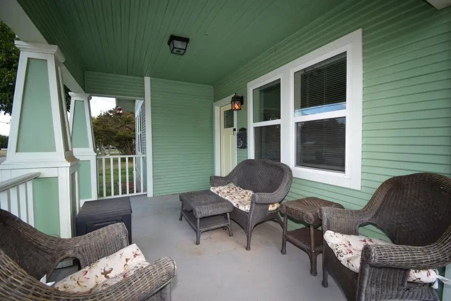 505 W 11th Street, Brady, TX 76825 - #3