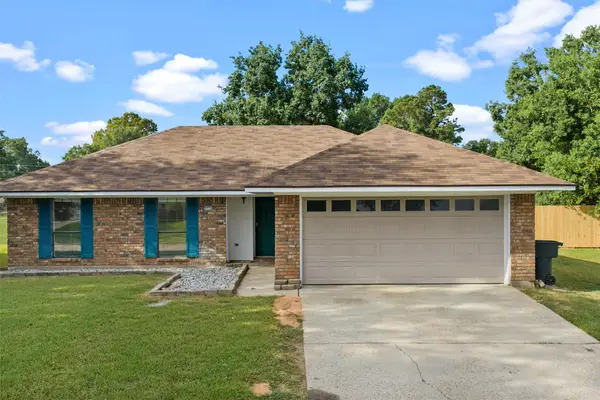 5226 Lauri Lane, Bossier City, LA 71112