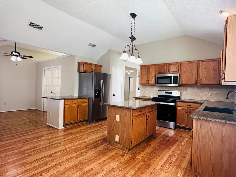 7510 Beverly Drive, Rowlett, TX 75089 - #3