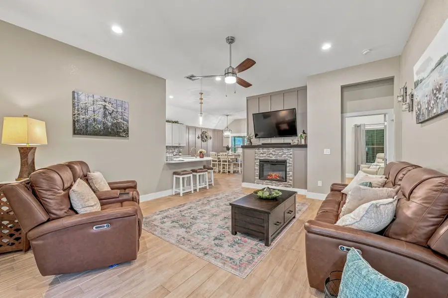 5004 Moss Rock Trail, Granbury, TX 76048 - #3