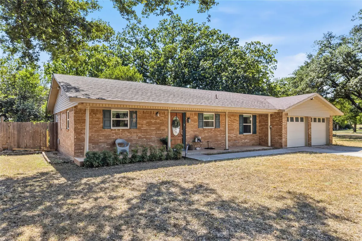 2107 16th Street, Brownwood, TX 76801 - #1