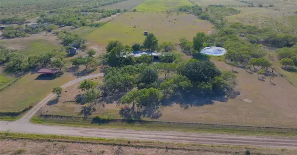 2077 CR 414 Cr 414, Rochelle, TX 76872