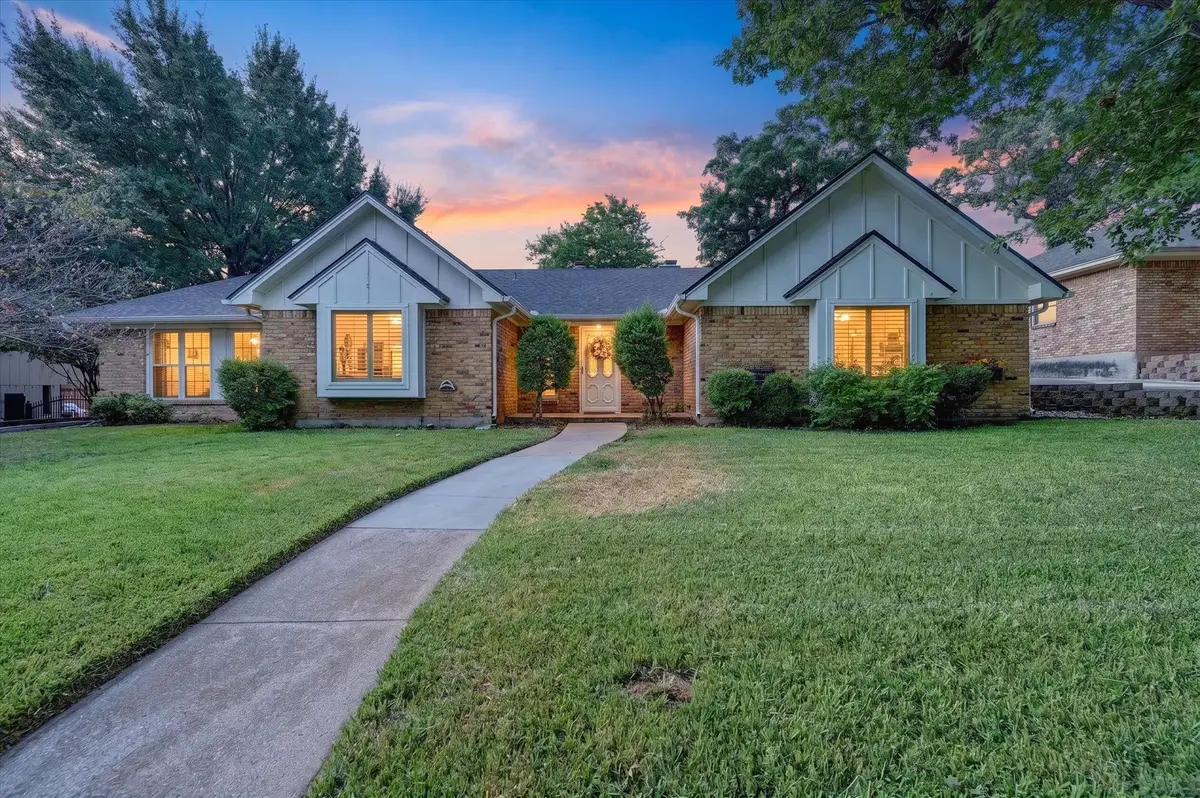 4208 Trowbridge Drive, Arlington, TX 76013 - #1