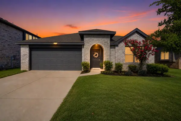 505 Bermuda Avenue, Lancaster, TX 75146