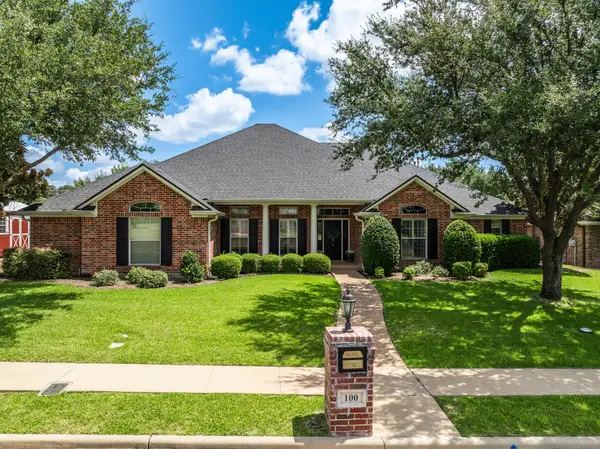 100 Painted Horse Trail, Woodway, TX 76712