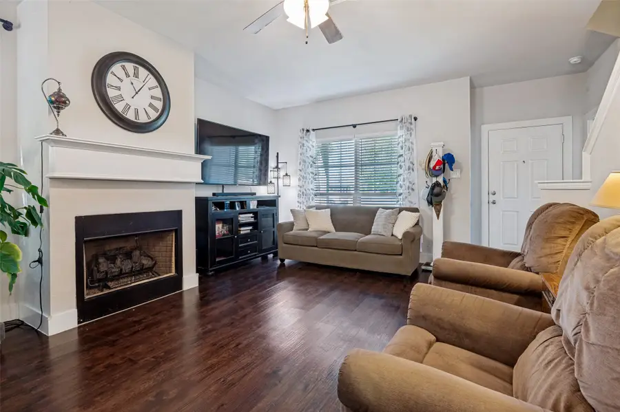 909 Cope Street, Midlothian, TX 76065 - #2