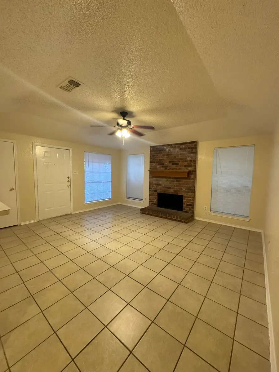 4516 Halyard Court #4516-4520, Fort Worth, TX 76135 - #2