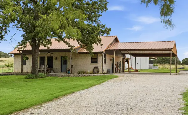 146 Private Road 1525, Bridgeport, TX 76426