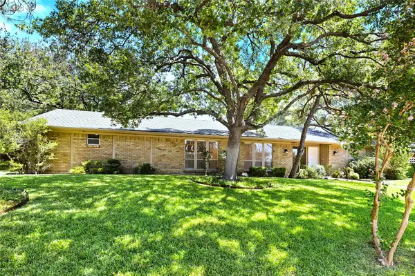 14918 Vistaridge Drive, Dallas, TX 75248
