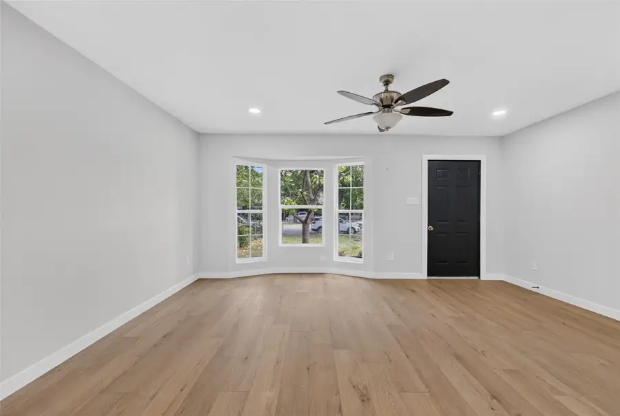 2607 W Lovers Lane, Dallas, TX 75235 - #2