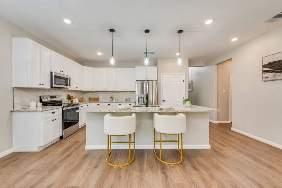 2512 Sheraton Drive, Fort Worth, TX 76105 - #3
