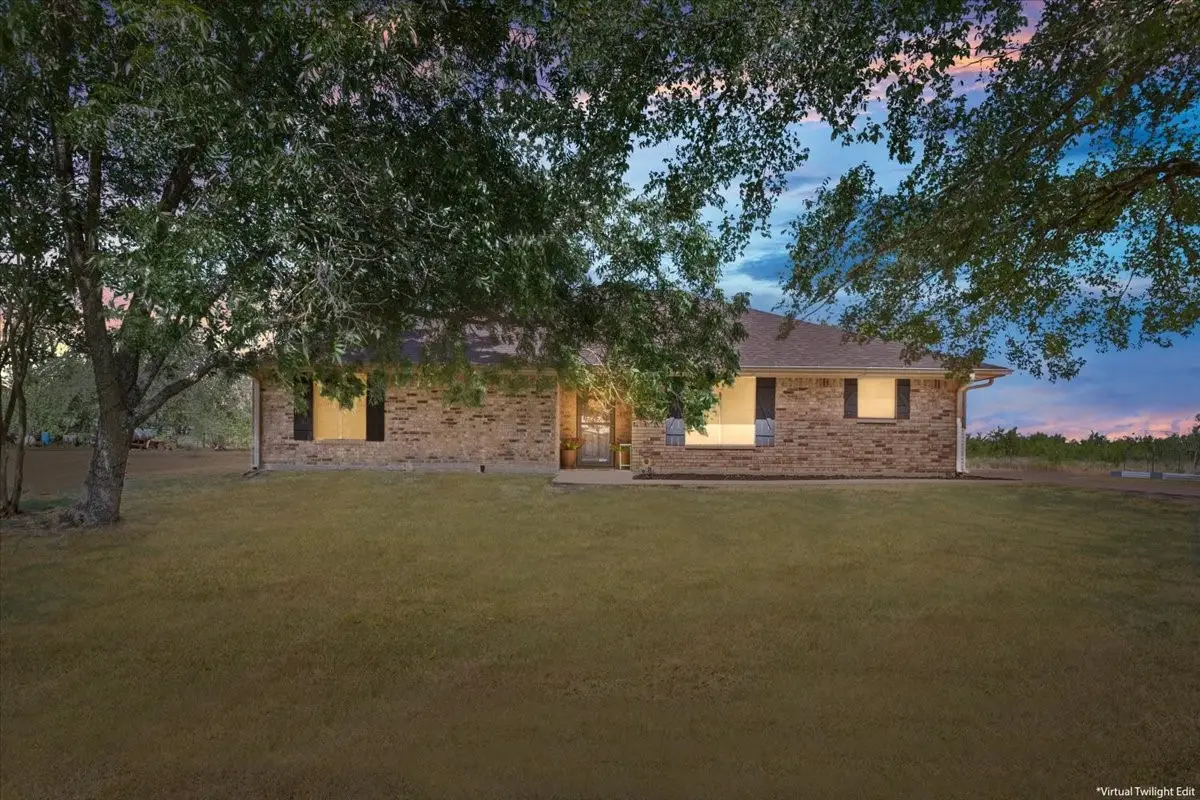 909 Mcclintic Drive, Groesbeck, TX 76642 - #1