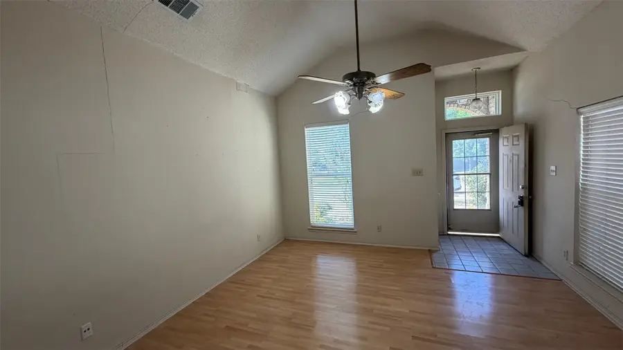 1429 Beckwith Drive, Arlington, TX 76018 - #3
