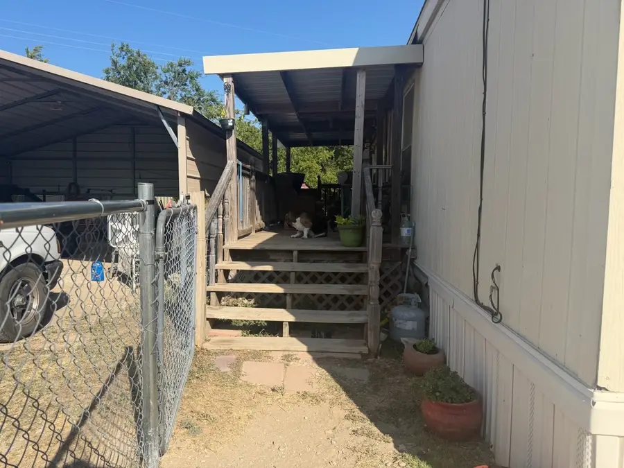 1002 E Business 380 #9, Decatur, TX 76234 - #2
