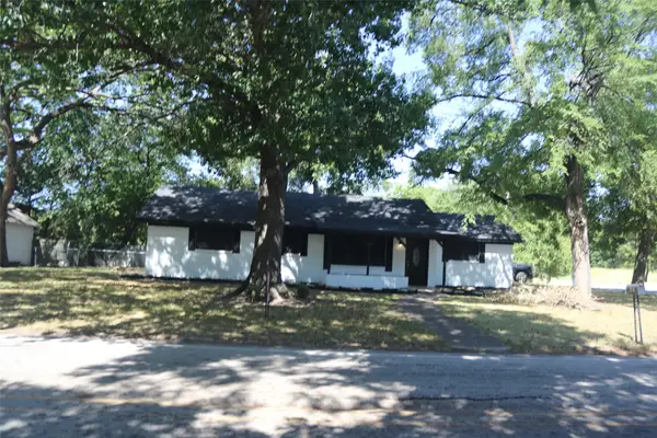 407 N Jefferson Street, Kaufman, TX 75142