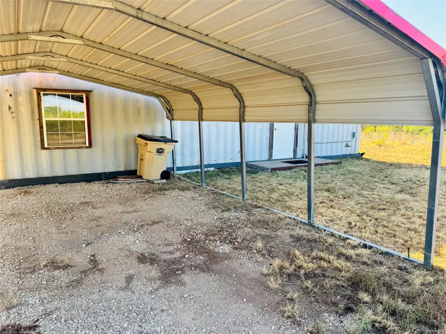225 Ave J, Anson, TX 79501 - #2