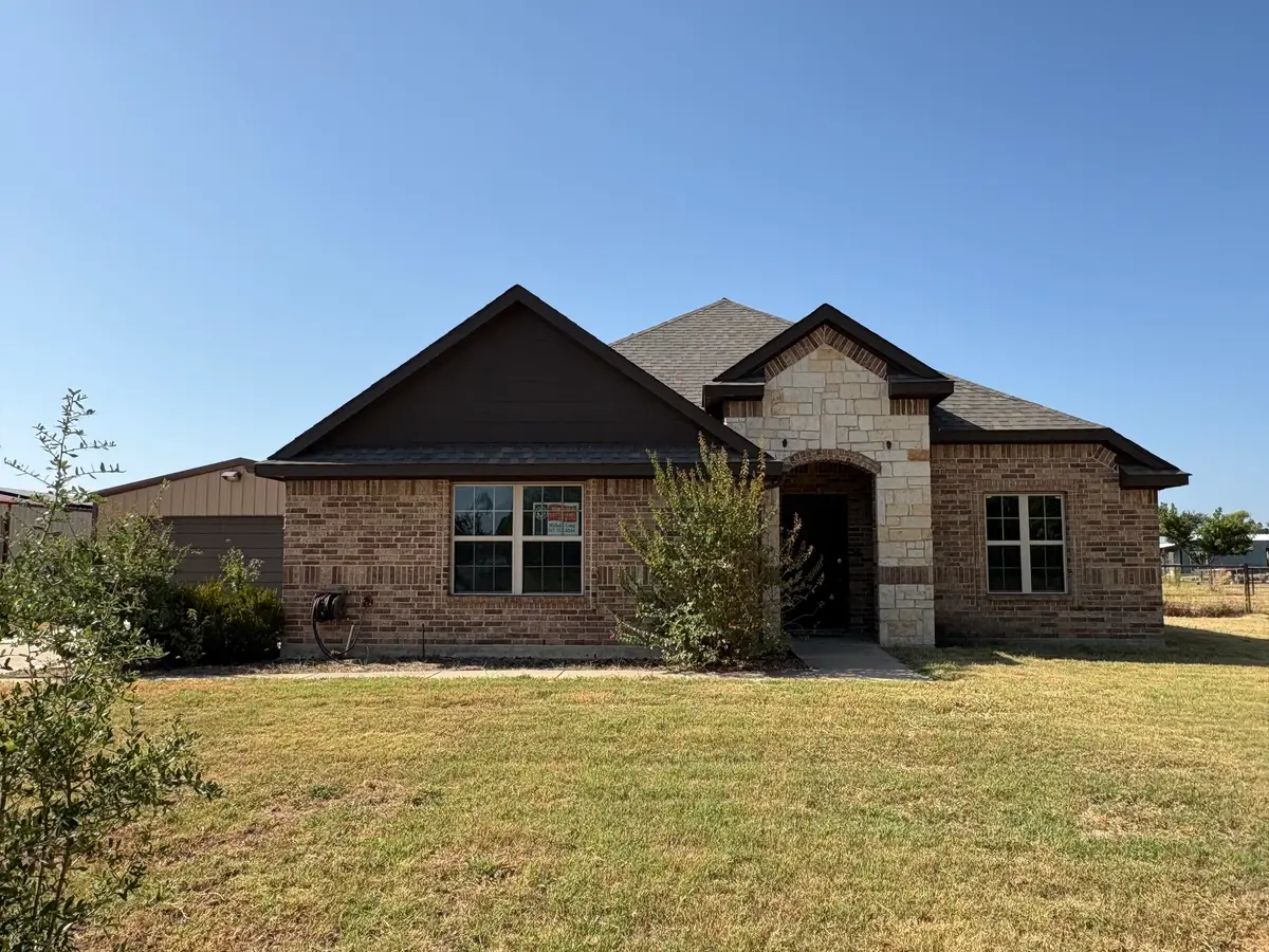 124 Brady Coleman Lane, Springtown, TX 76082 - #1