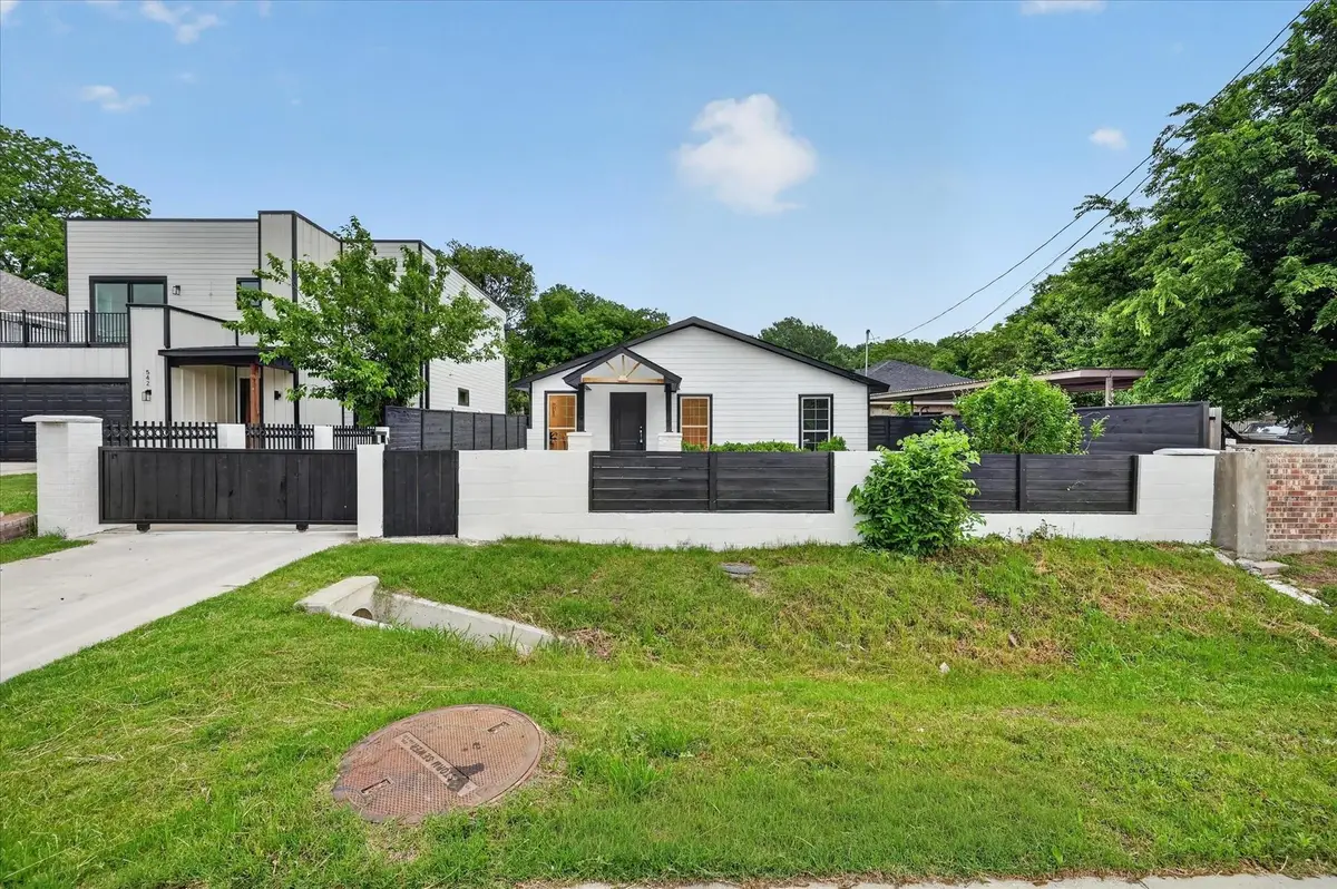 538 Pemberton Hill Road, Dallas, TX 75217 - #1