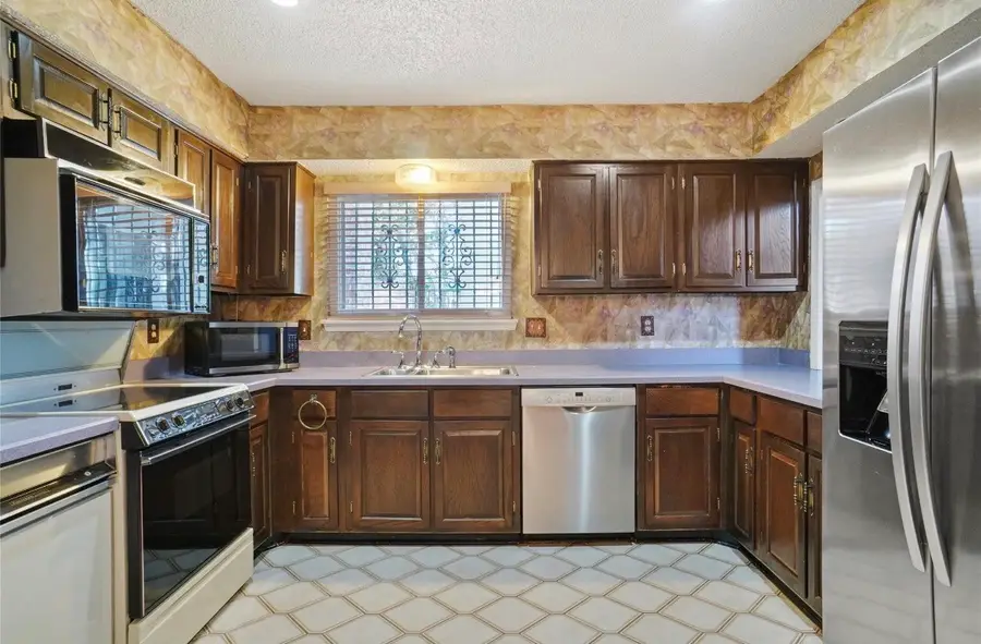 12502 Burninglog Lane, Dallas, TX 75243 - #2