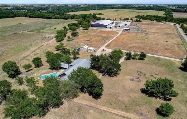 9494 Waide Road, Sanger, TX 76266